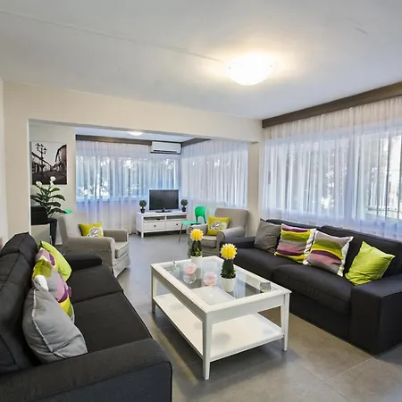 So2 Apartment